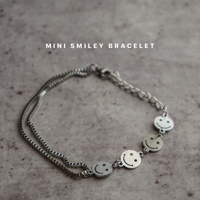 Mini Smiley Bracelet