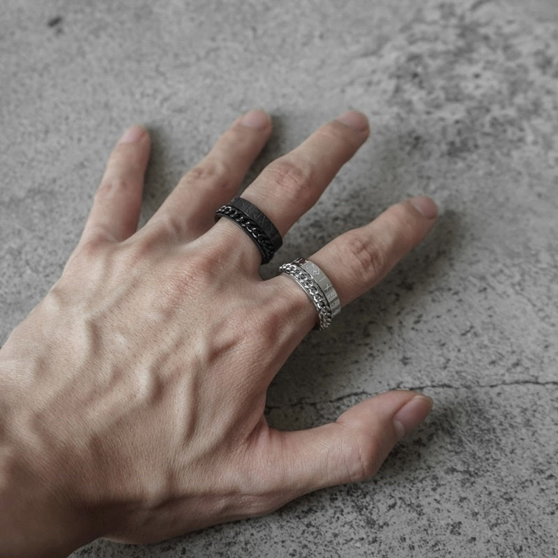 FAITH FADE - Rune Chain Ring