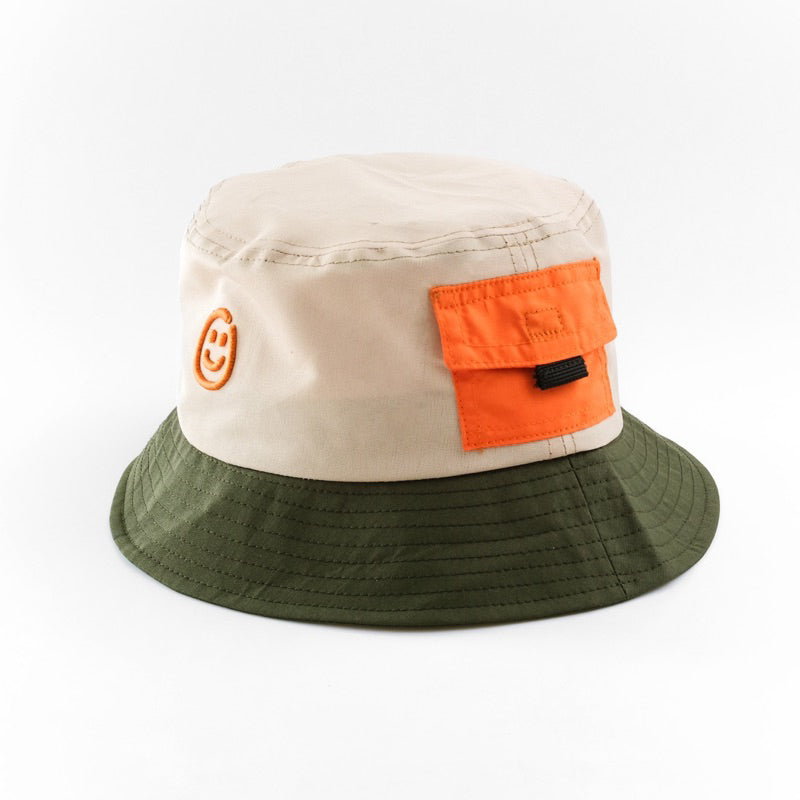 FAITH FADE Cargo Smiley Bucket Hat (Beige)